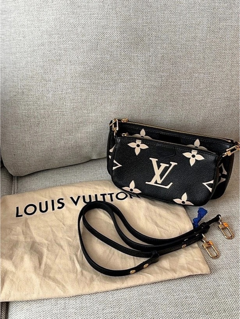 Louis Vuitton Multi Pochette Accessoires Monogram Empreinte Black & Pink